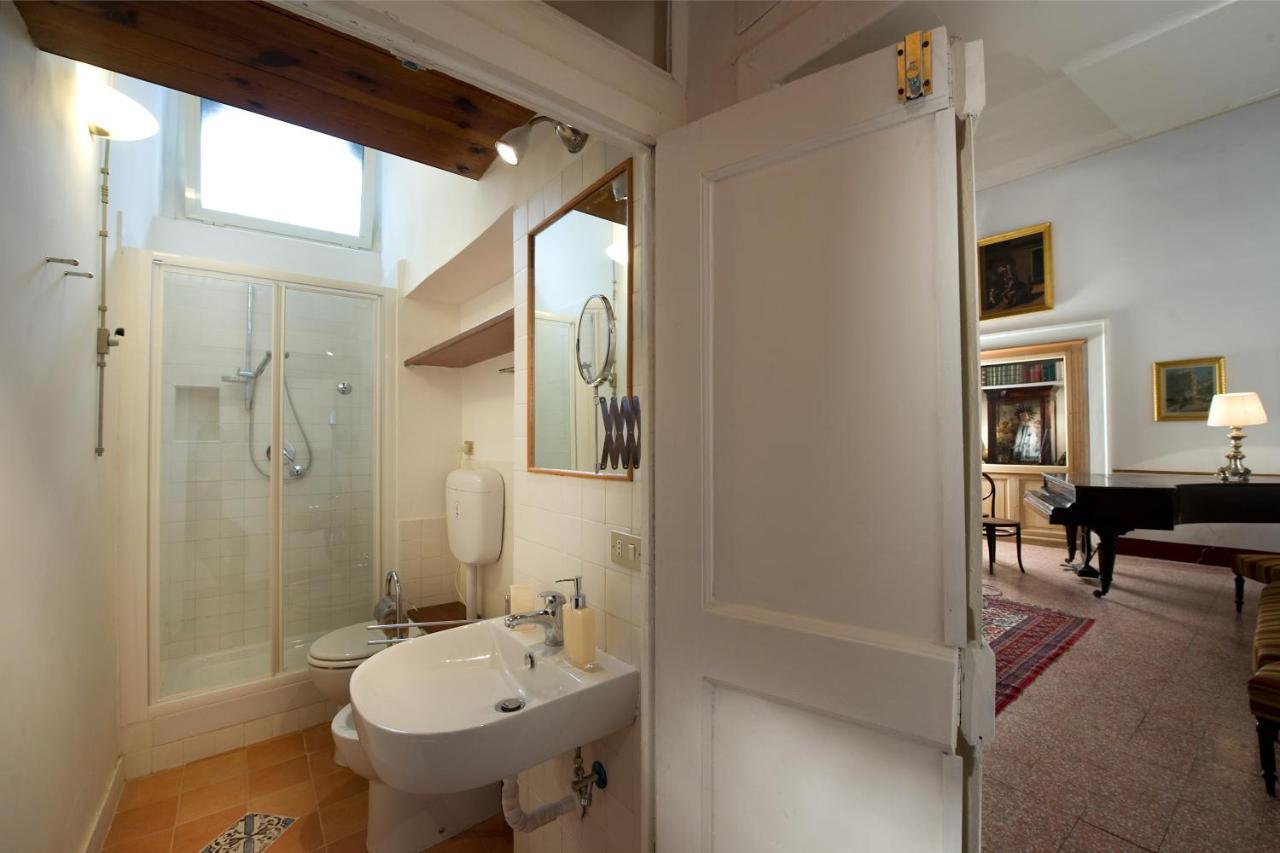 Domus Decumana Apartment Napoli Ngoại thất bức ảnh