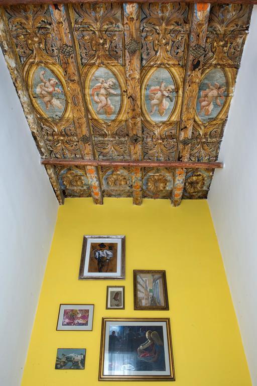 Domus Decumana Apartment Napoli Phòng bức ảnh